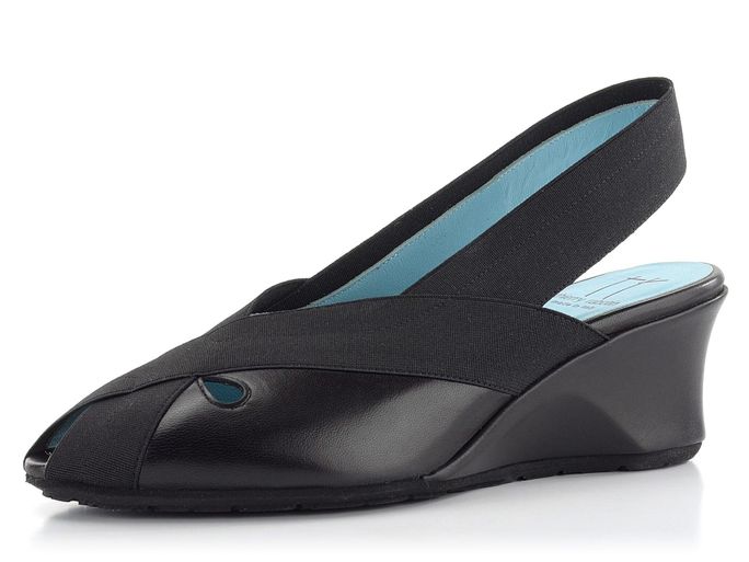 Thierry Rabotin černé sandály 1000014012